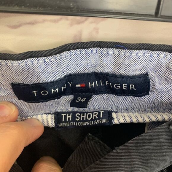 Tommy Hilfiger size 34 blue shorts - Picture 2 of 3